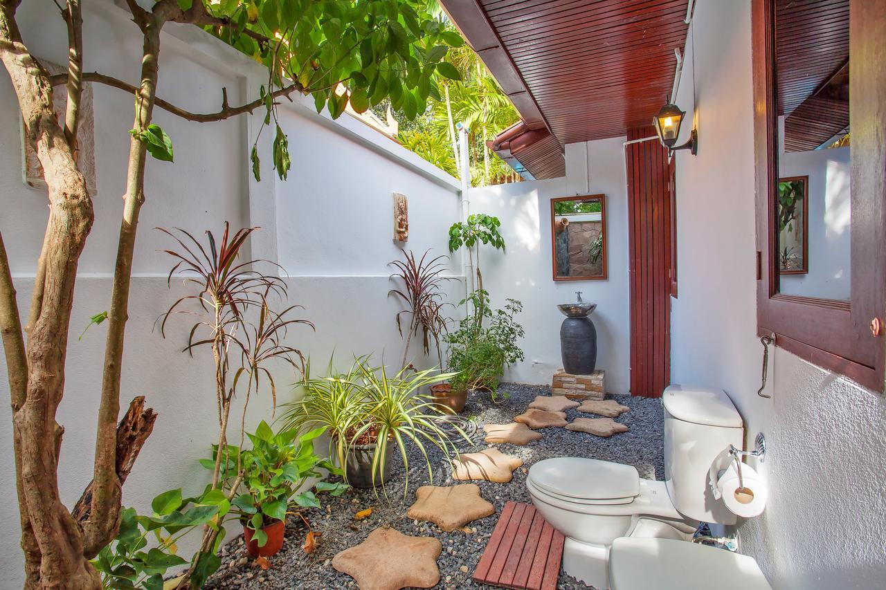 Traditional Thai Villa Nikkie In Tropical Nature, 4Br & Pool, Near Rawai Beach Nai Harn Exteriör bild
